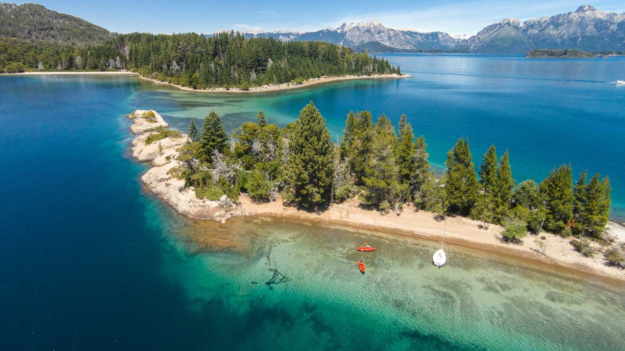 3 Sumérgete en la belleza de Bariloche y los Lagos Andinos. Disfruta de Circuitos Chicos, Isla Victoria y mucho más en un viaje único